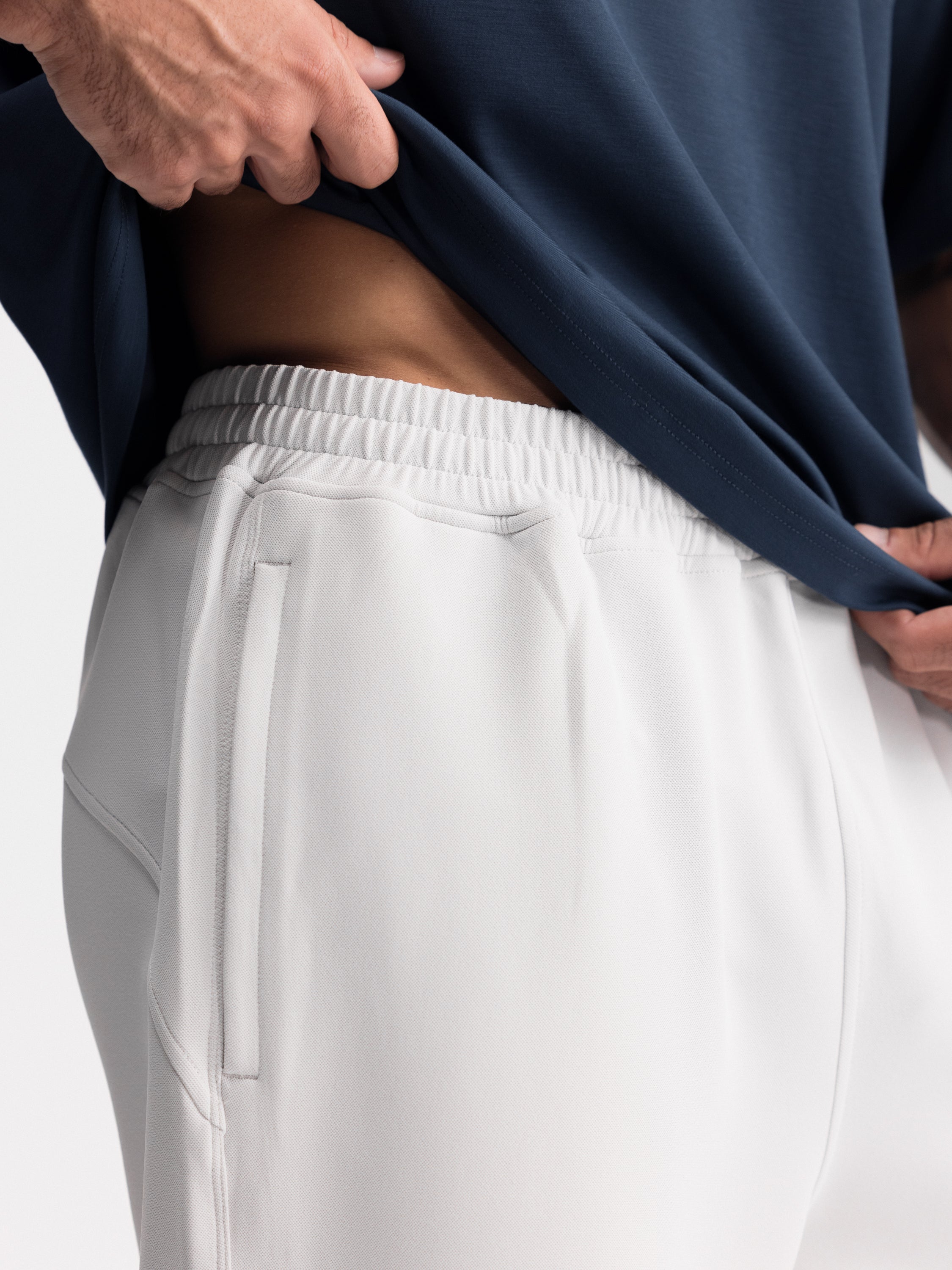 The All-Day Essential Pant