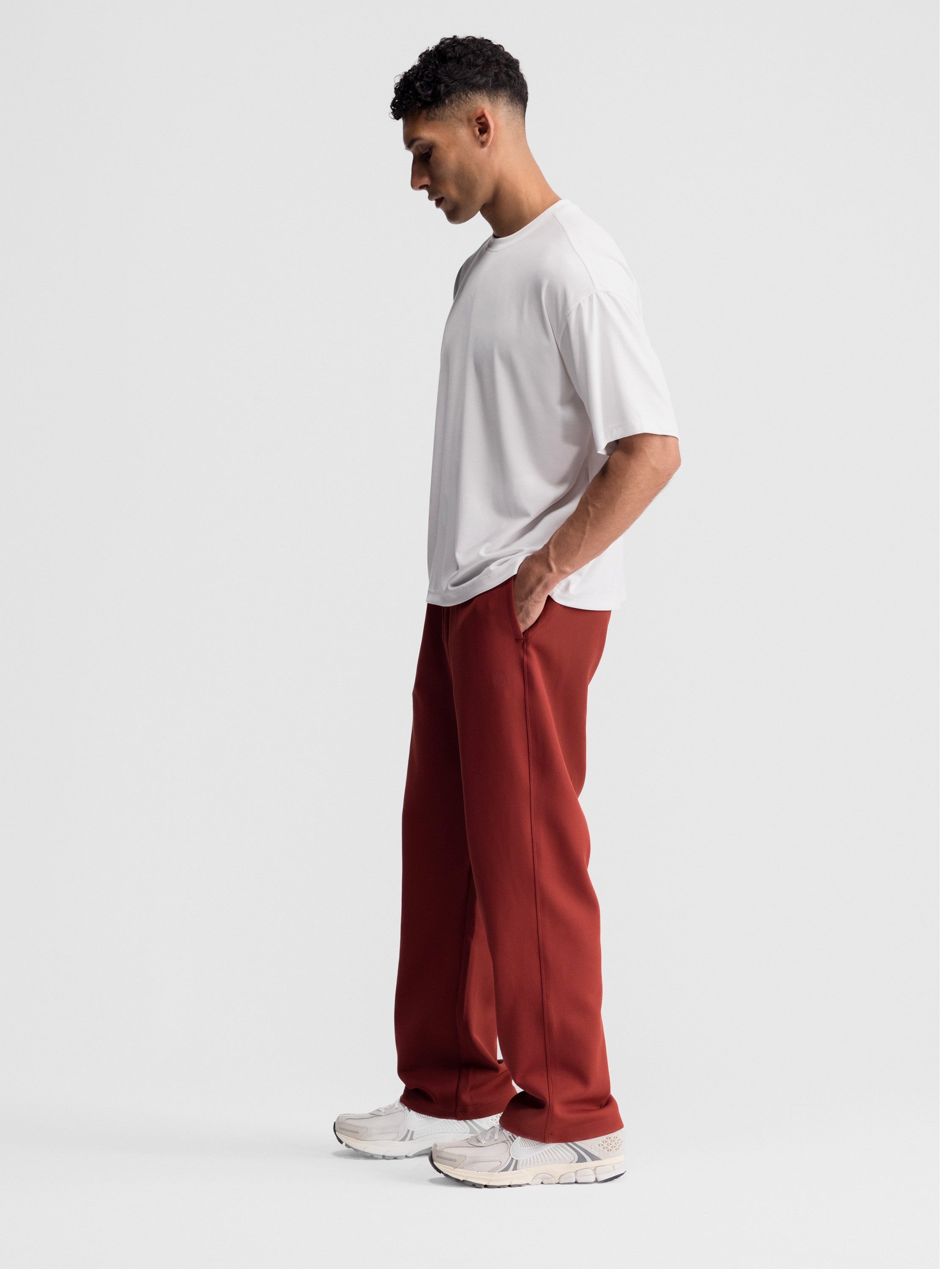 The All-Day Essential Pant