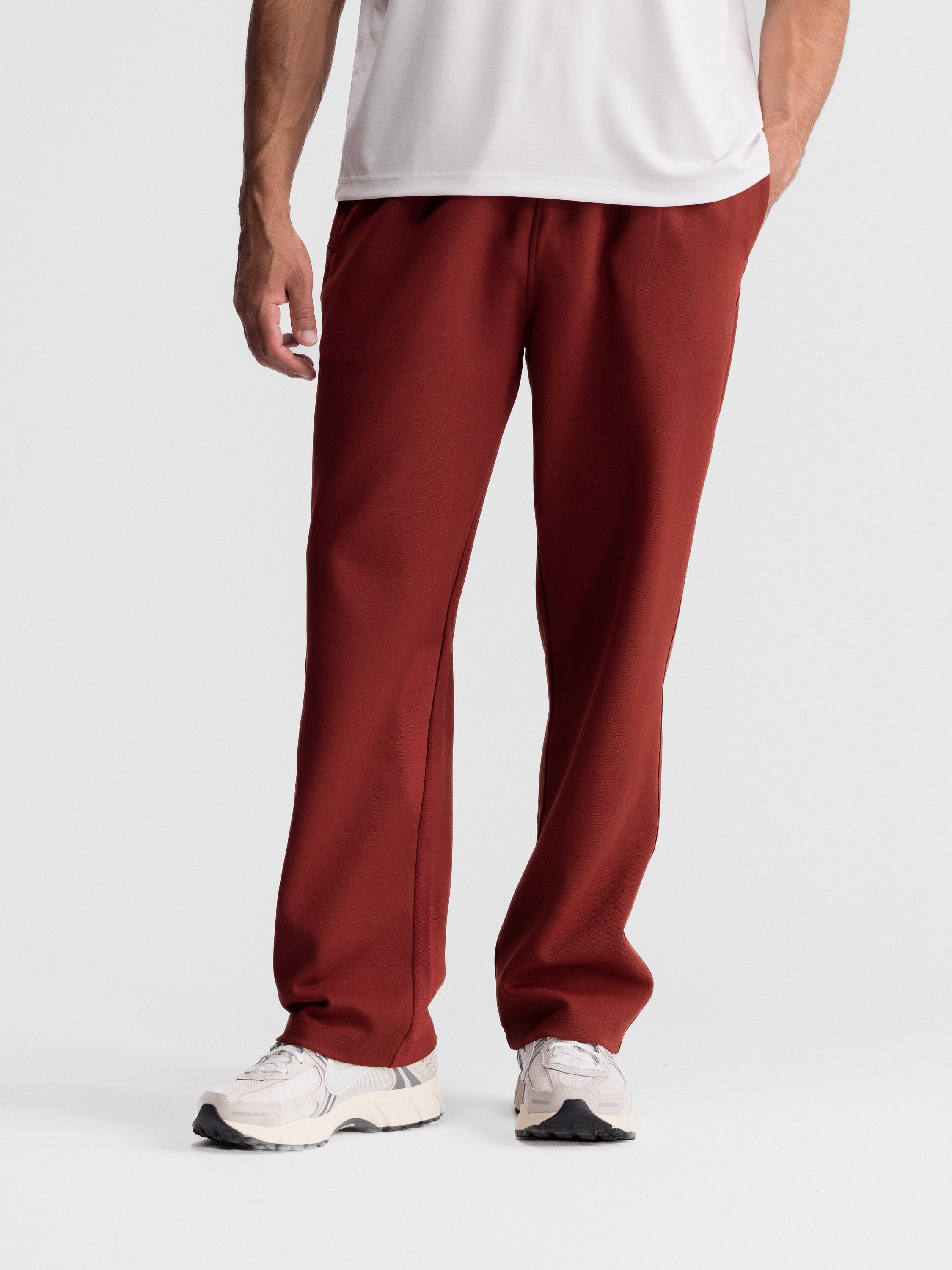The All-Day Essential Pant