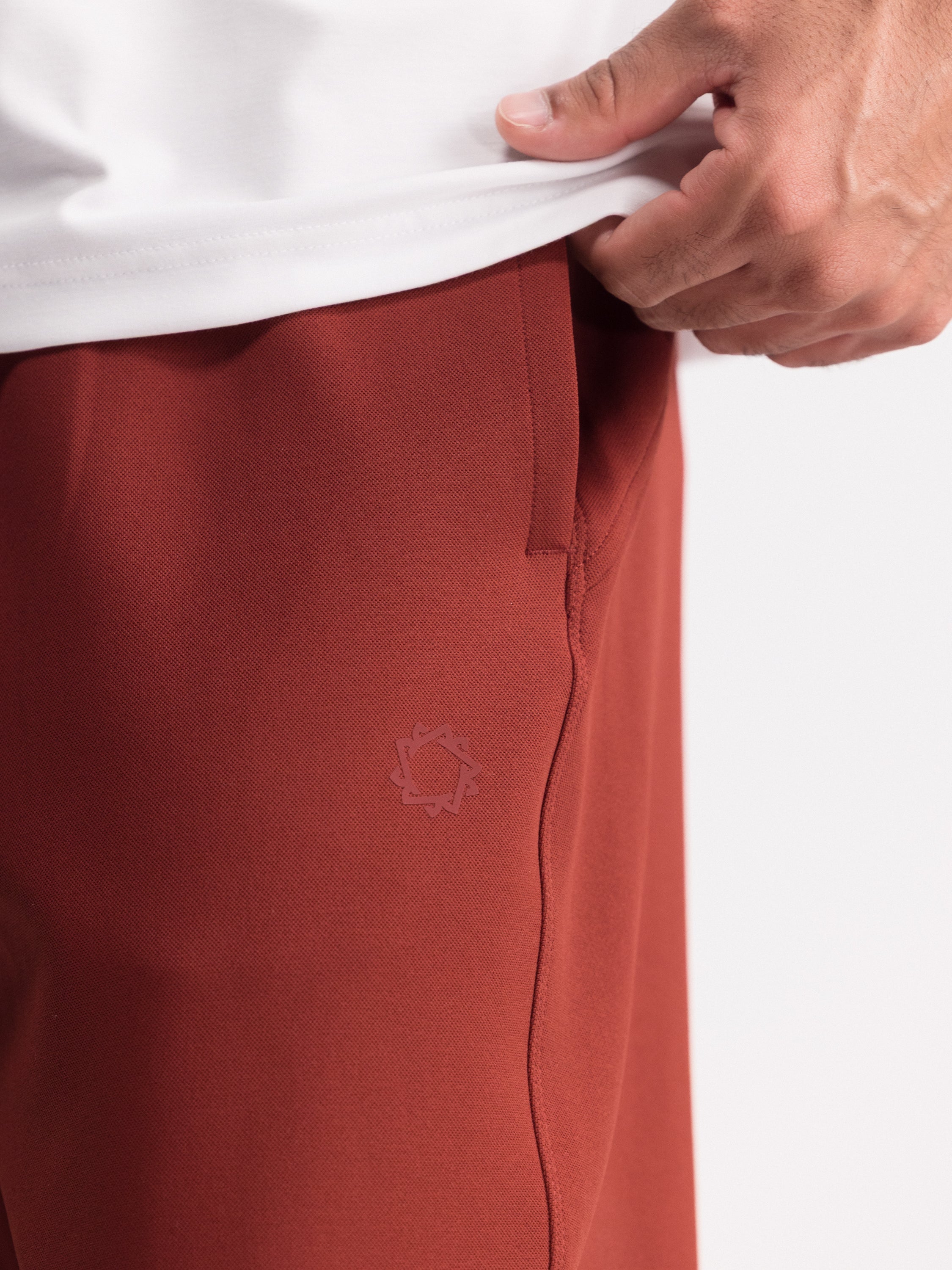 The All-Day Essential Pant