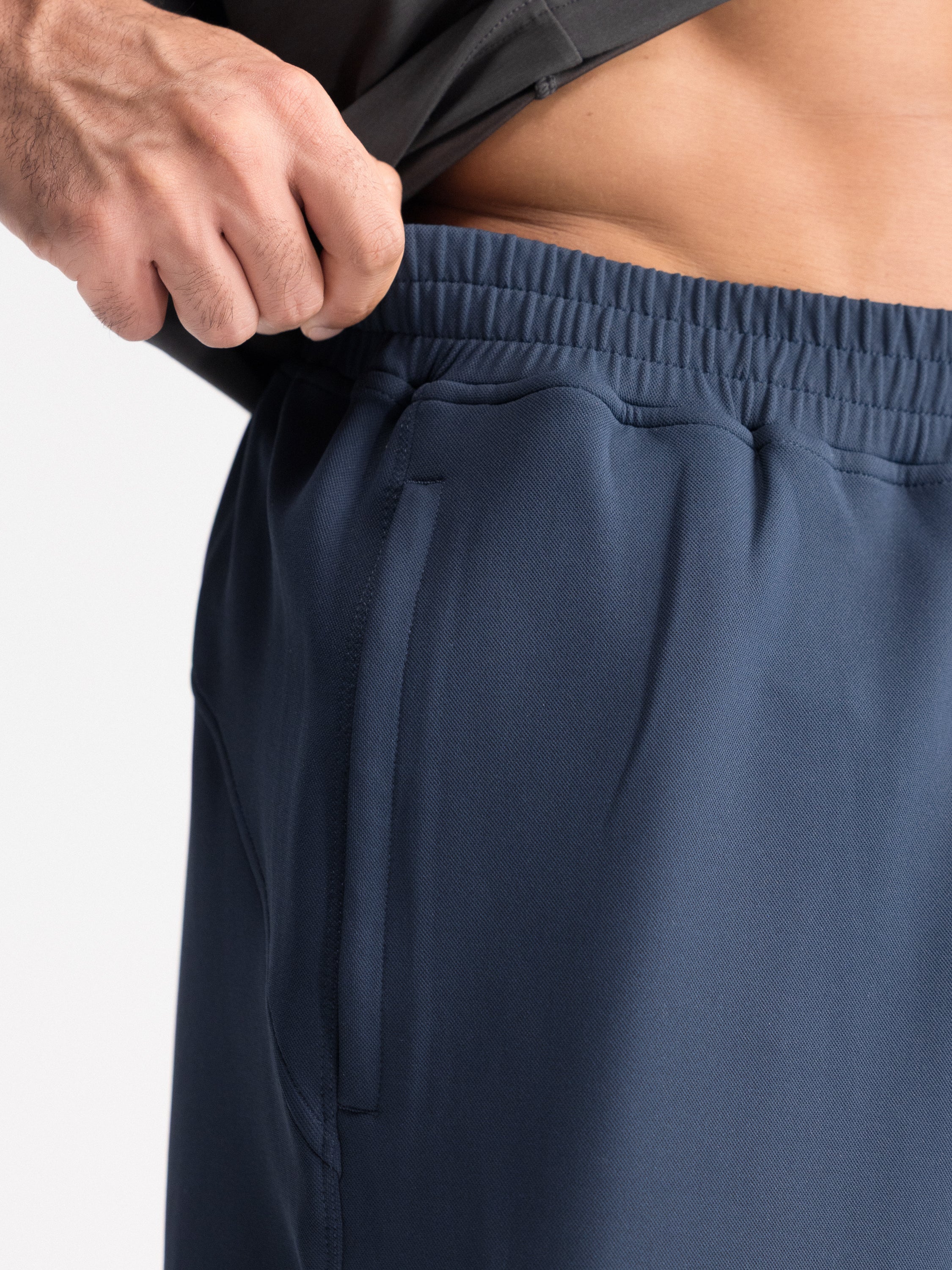 The All-Day Essential Pant